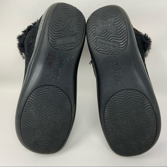 ALEGRIA black florets ankle boot, style#Mer-553. with faux fur. - Picture 9 of 9